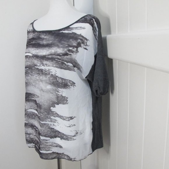 3/$15 Vanilla Sugar | Charcoal Patterned Sheer Front Top - Picture 9 of 9